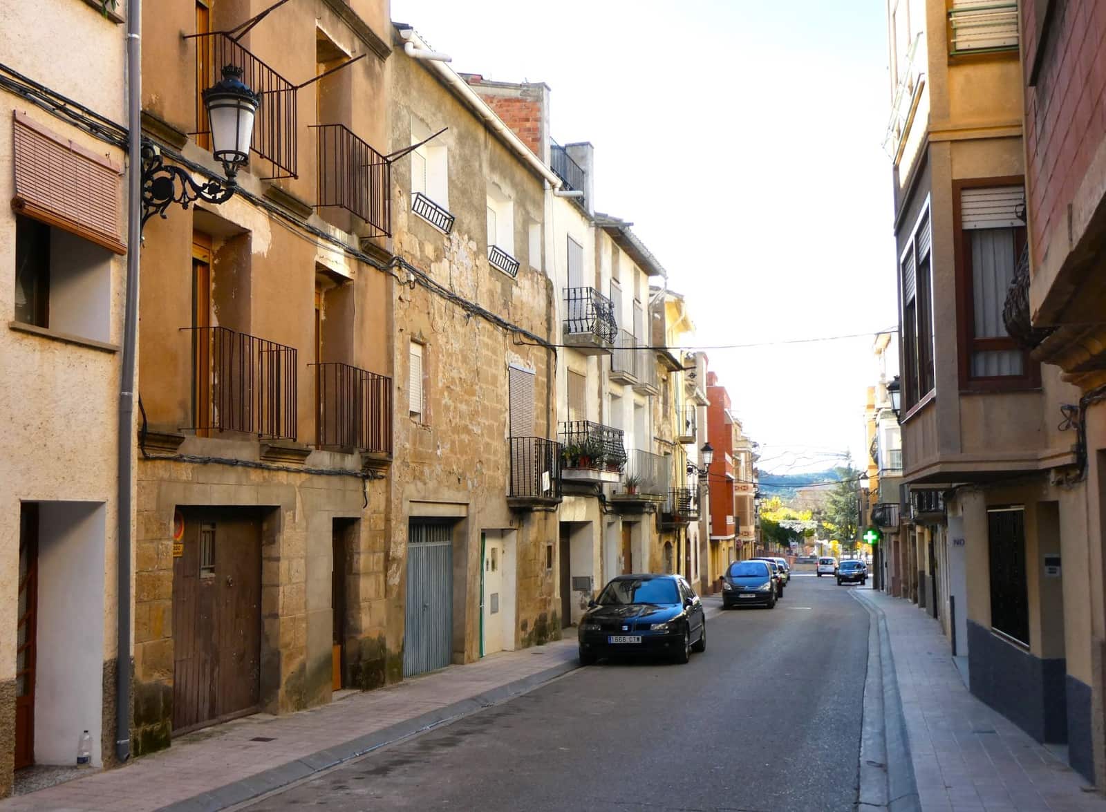 Byhus til salg i Maella med garage - € 39.000 (Ref: 7978032)