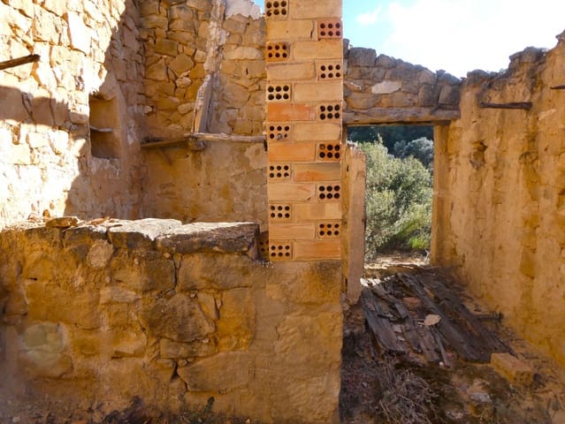 Finca/Casa di Campagna in vendita in Maella - 7.500 € (Rif: 7986067)