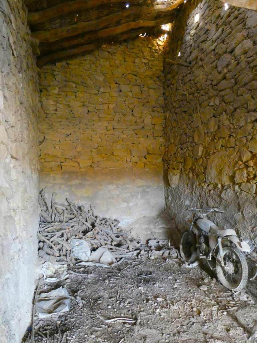 Finca/Country House for sale in Maella - € 26,000 (Ref: 7995583)