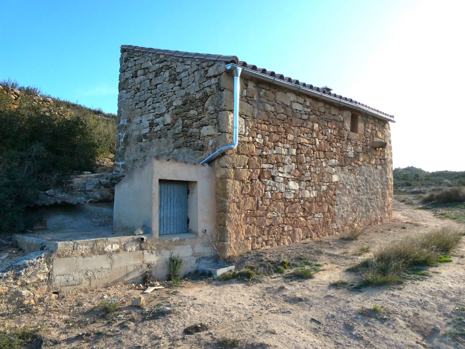 Finca/Country House for sale in Fabara - € 26,000 (Ref: 8135907)