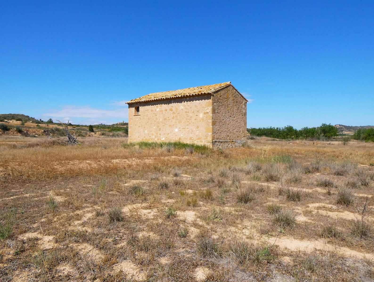 Finca/Herregård til salgs i Fabara - € 29 000 (Ref: 8323978)