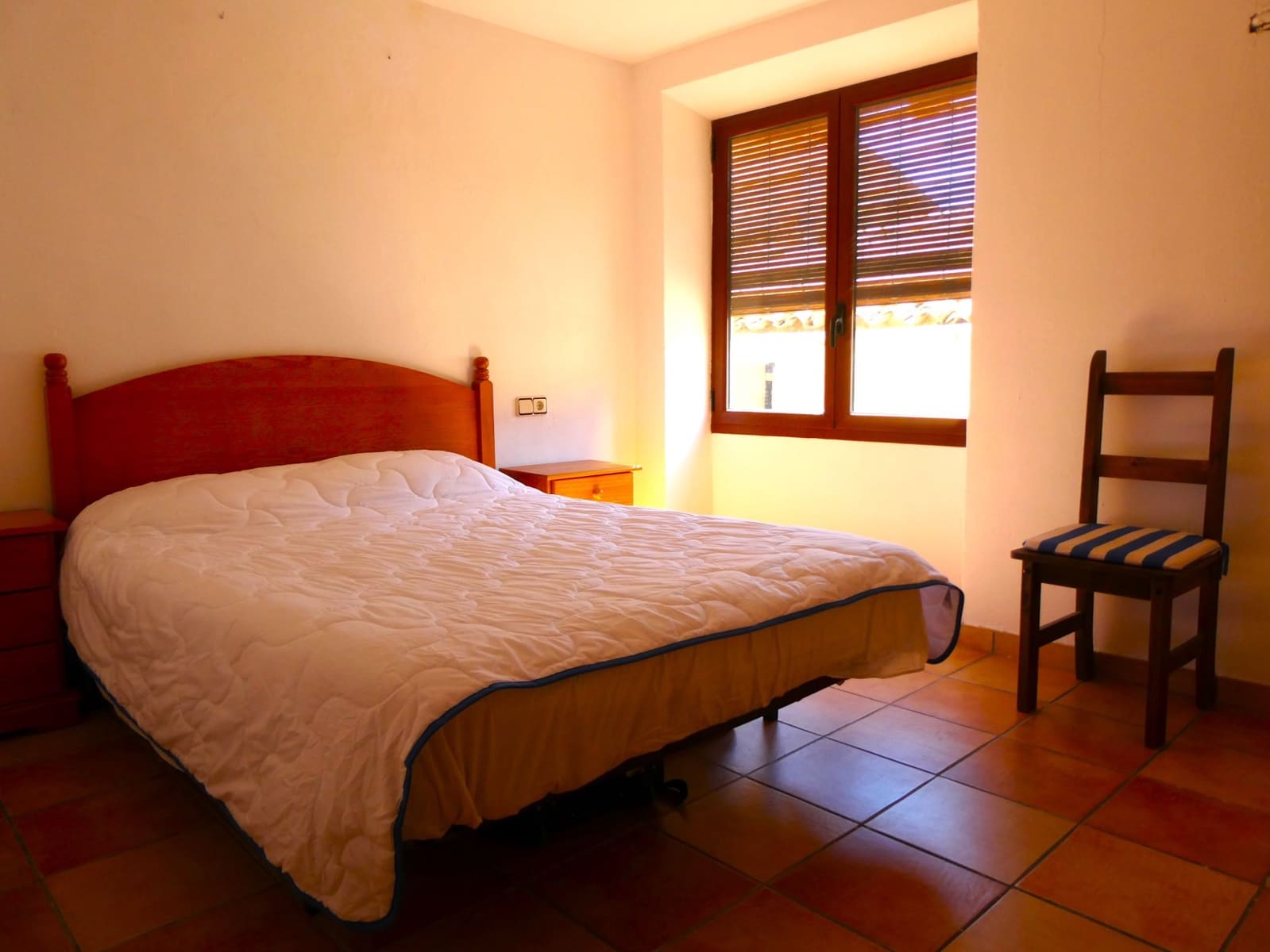 4 soveværelse Byhus til salg i Maella - € 69.000 (Ref: 8556381)