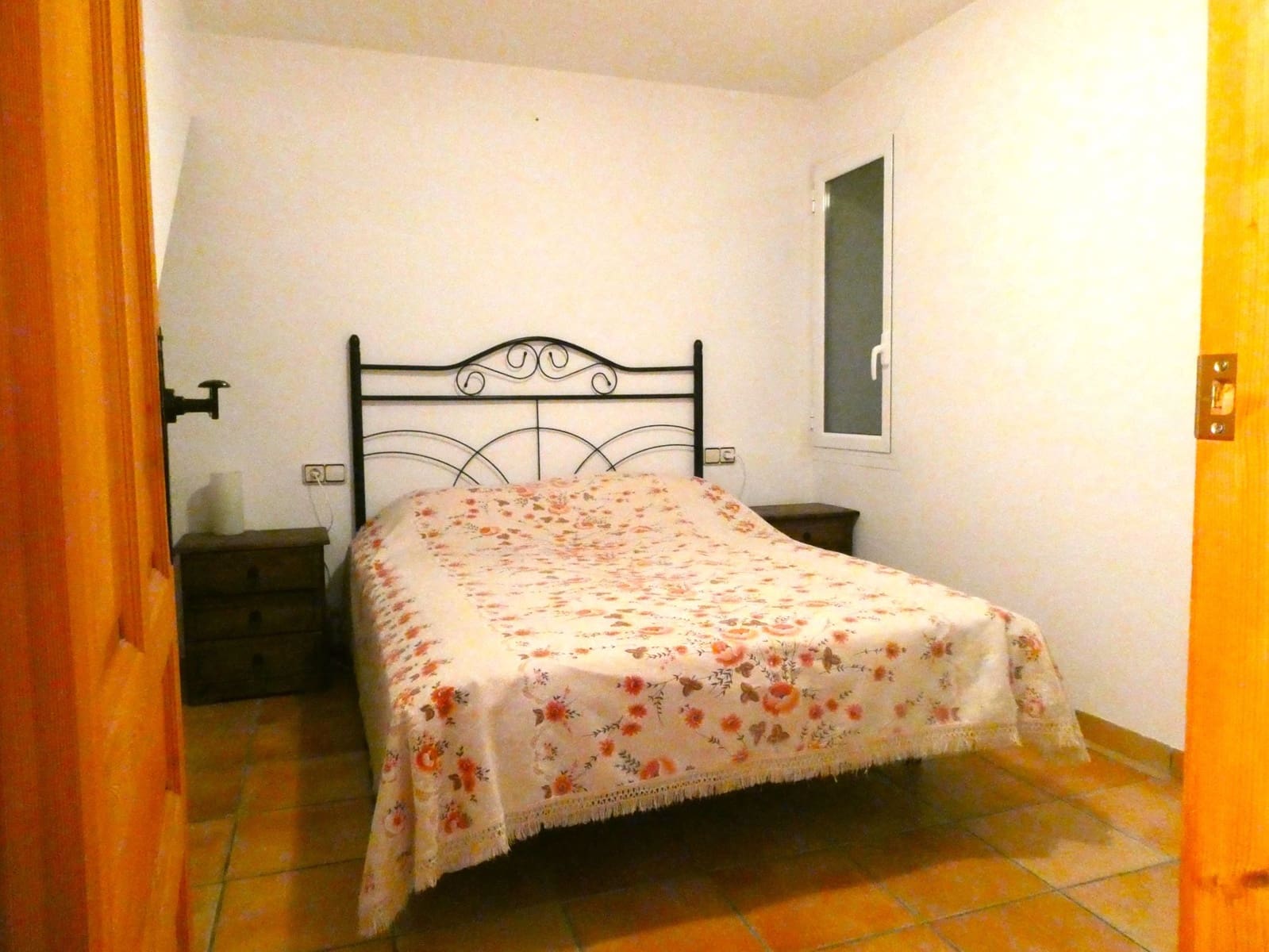 4 soveværelse Byhus til salg i Maella - € 69.000 (Ref: 8556381)