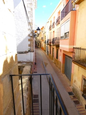 4 soveværelse Byhus til salg i Maella - € 69.000 (Ref: 8556381)