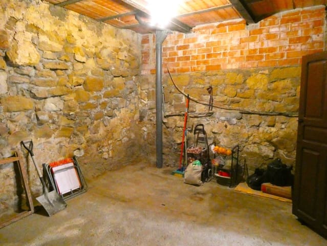 4 soveværelse Byhus til salg i Maella - € 69.000 (Ref: 8556381)