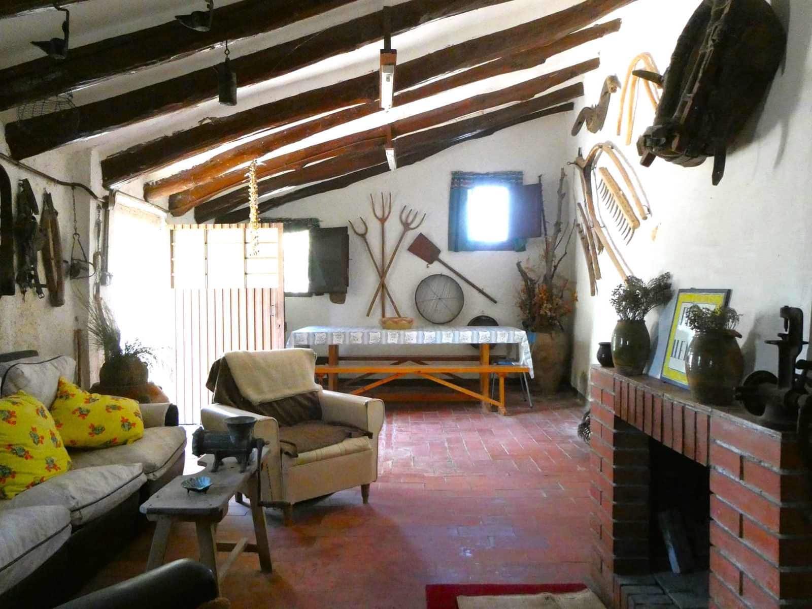 3 soveværelse Finca/Landehus til salg i Nonaspe med garage - € 79.000 (Ref: 8604385)