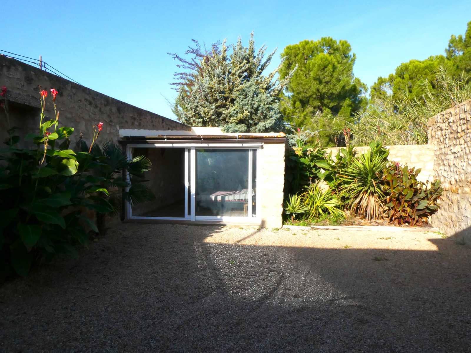 1 soveværelse Finca/Landehus til salg i Maella med swimmingpool garage - € 69.000 (Ref: 8669576)