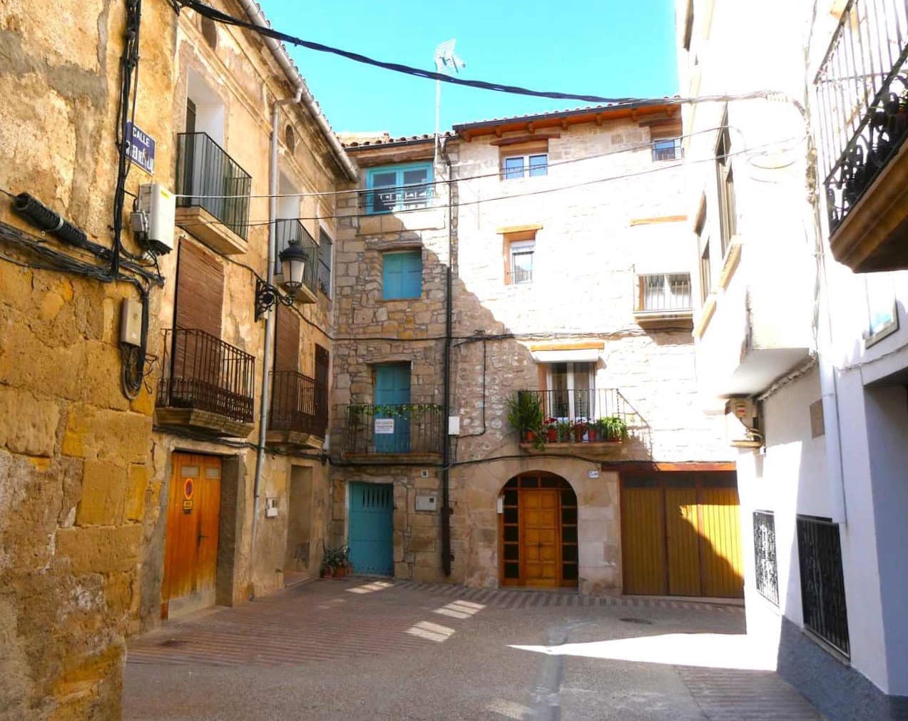Casa de 4 habitaciones en Maella en venta - 29.500 € (Ref: 8764955)