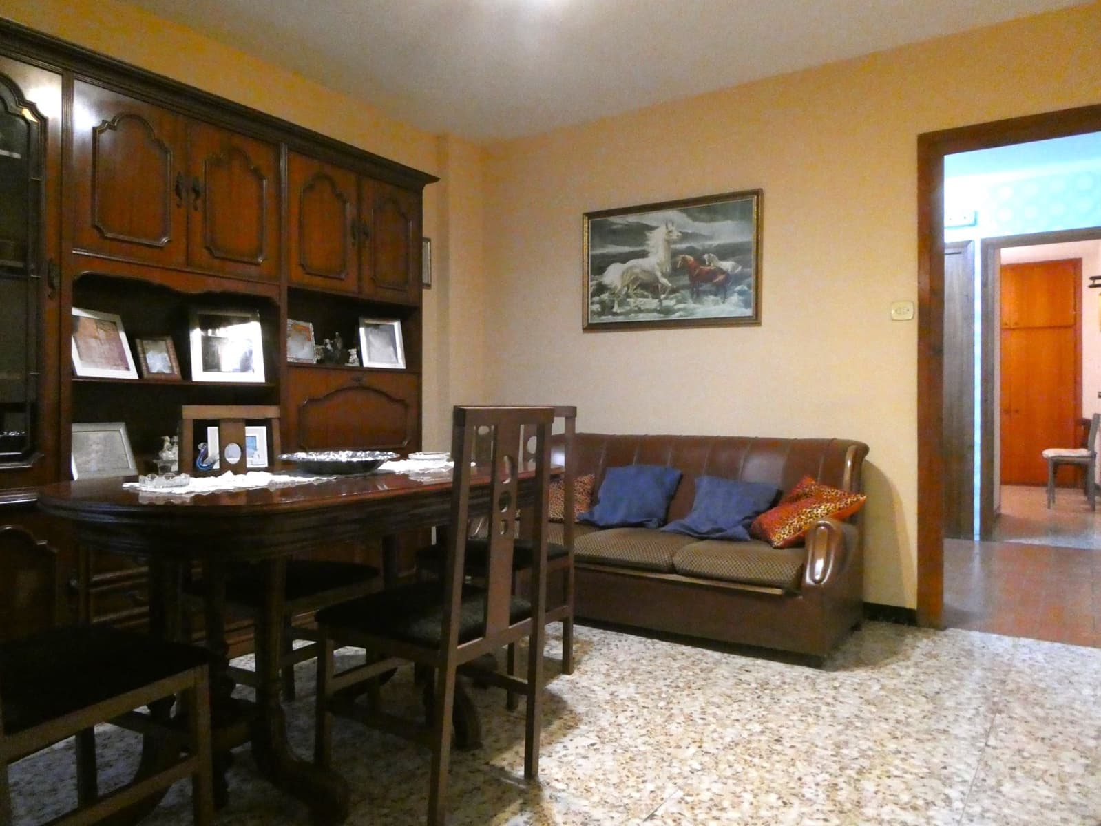 3 soveværelse Byhus til salg i Maella med garage - € 99.000 (Ref: 8778938)