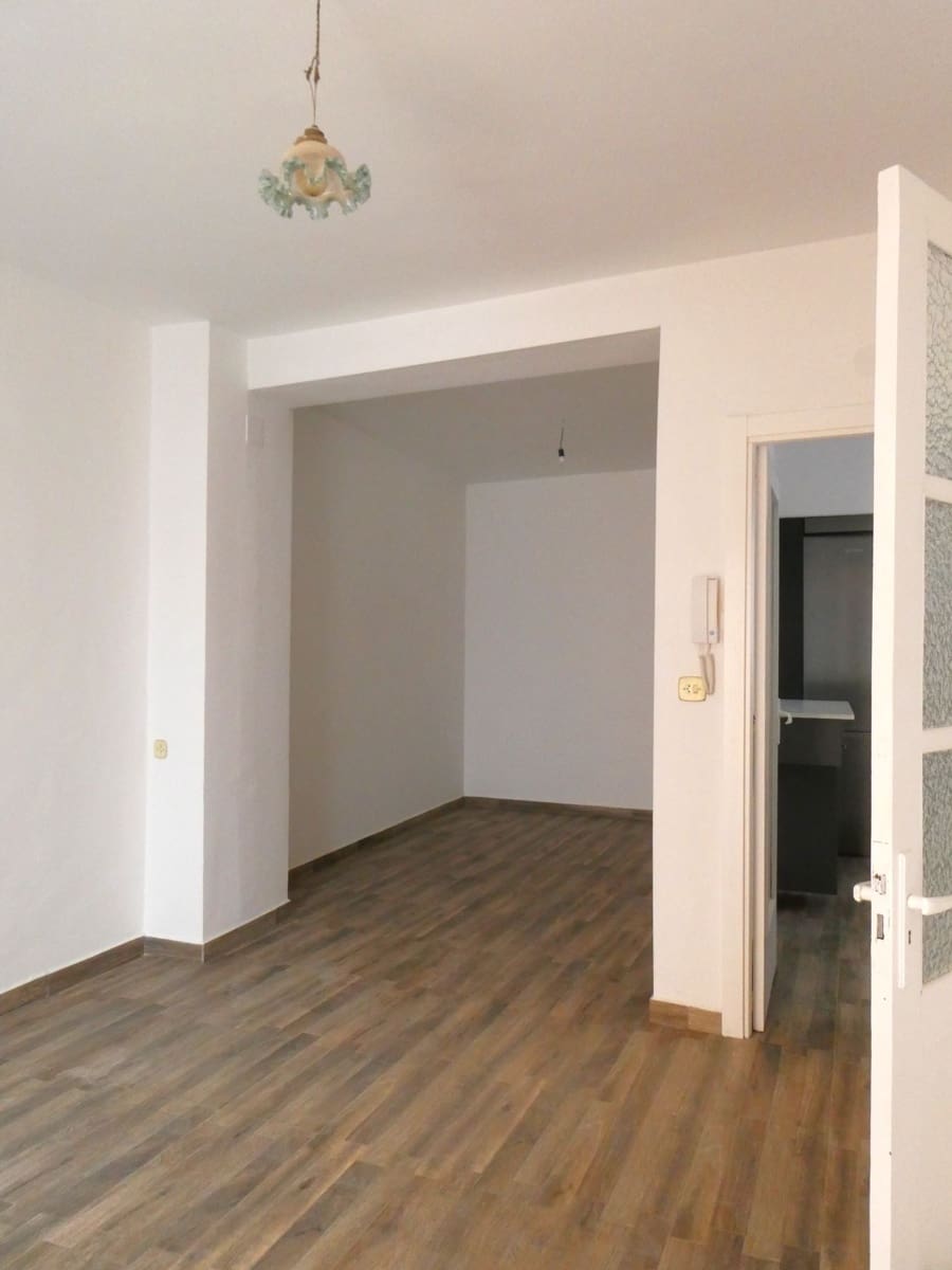 3 soveværelse Byhus til salg i Fabara - € 45.000 (Ref: 8806588)