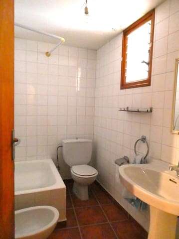 3 soverom Hus til salgs i Fabara - € 45 000 (Ref: 8806588)