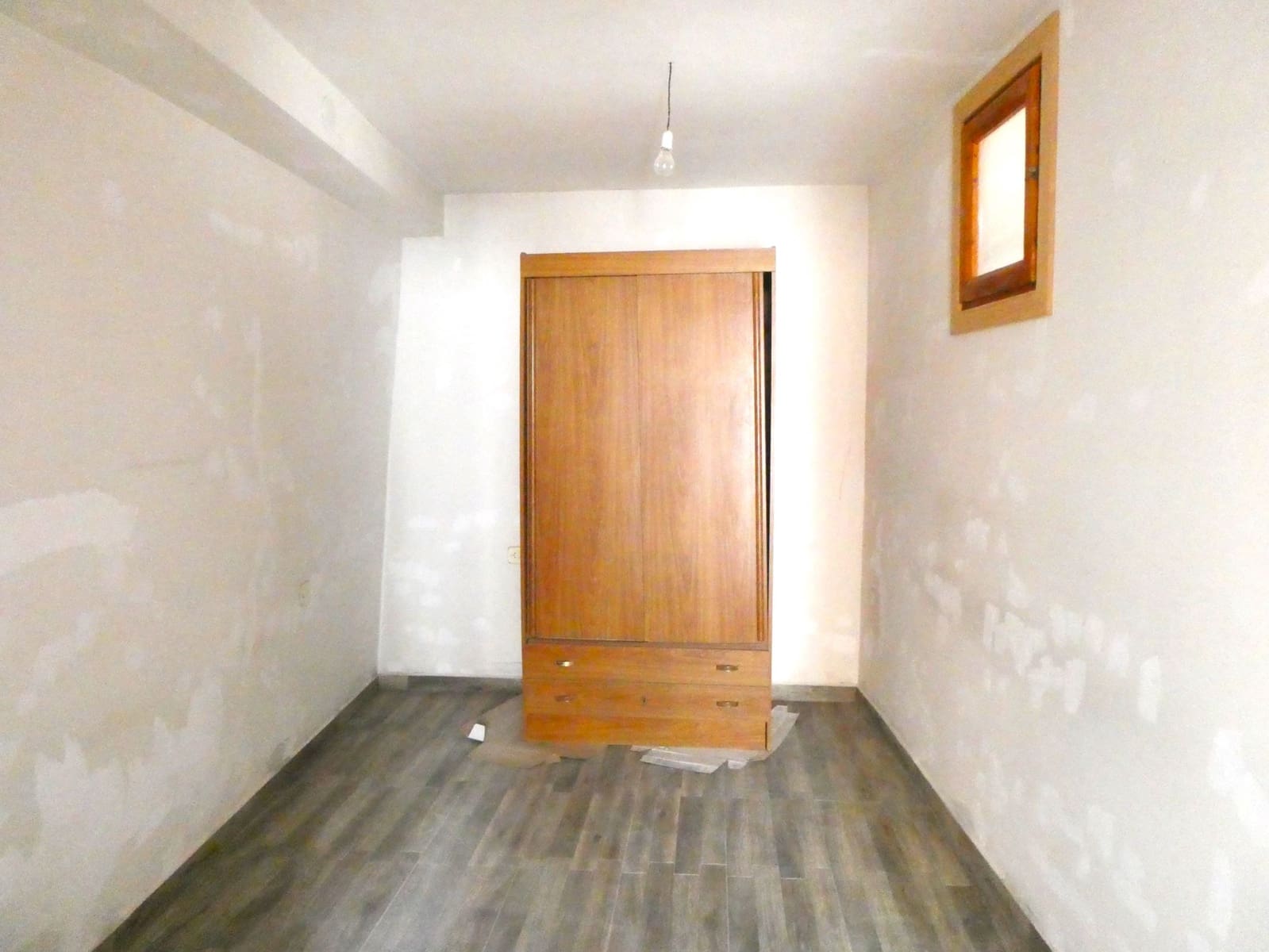 3 soveværelse Byhus til salg i Fabara - € 45.000 (Ref: 8806588)