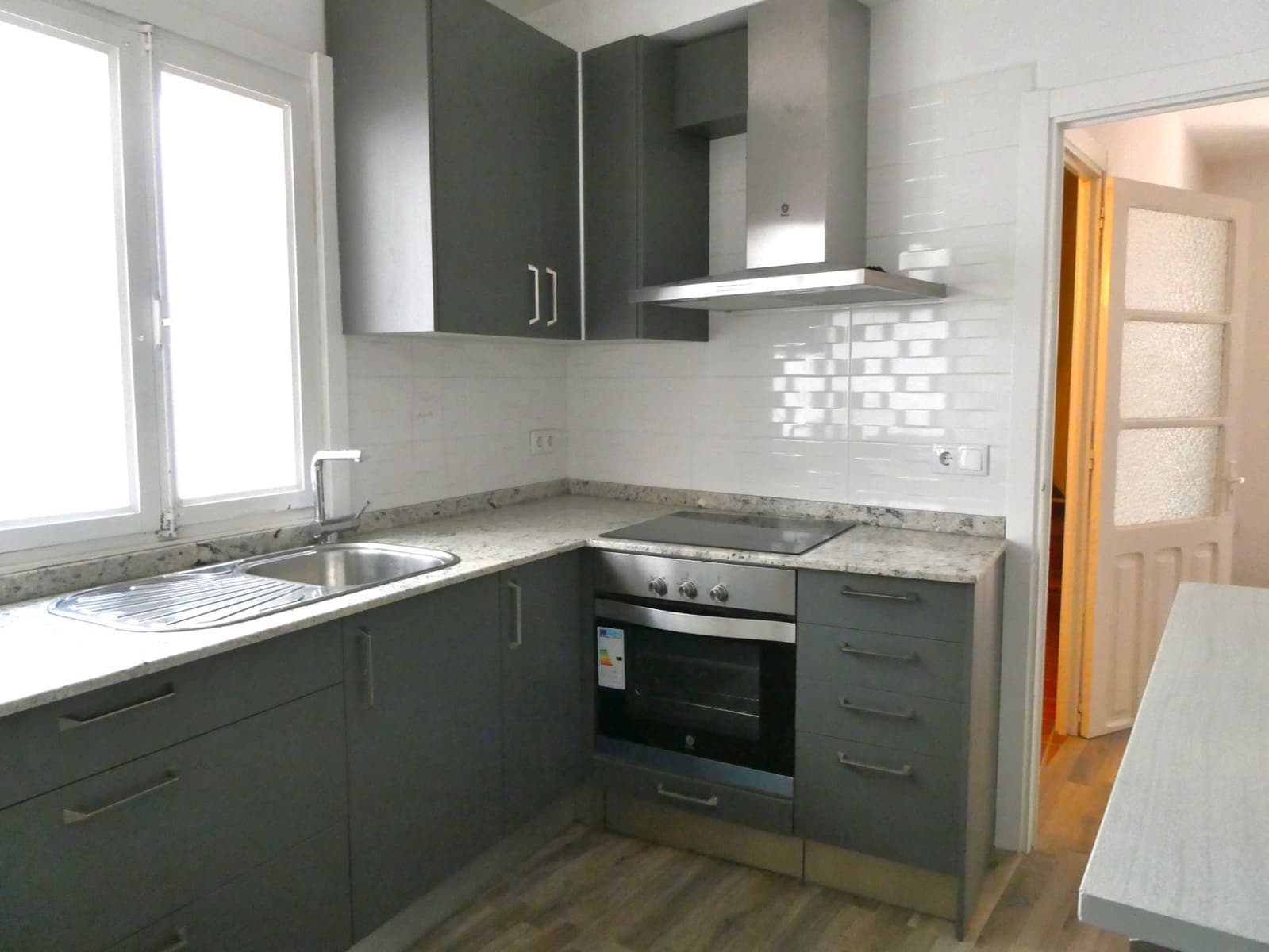 3 soveværelse Byhus til salg i Fabara - € 45.000 (Ref: 8806588)