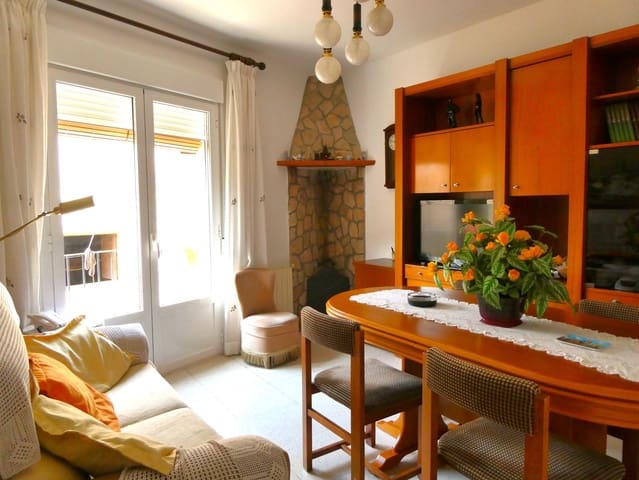 2 soveværelse Byhus til salg i Fabara - € 52.000 (Ref: 8856605)