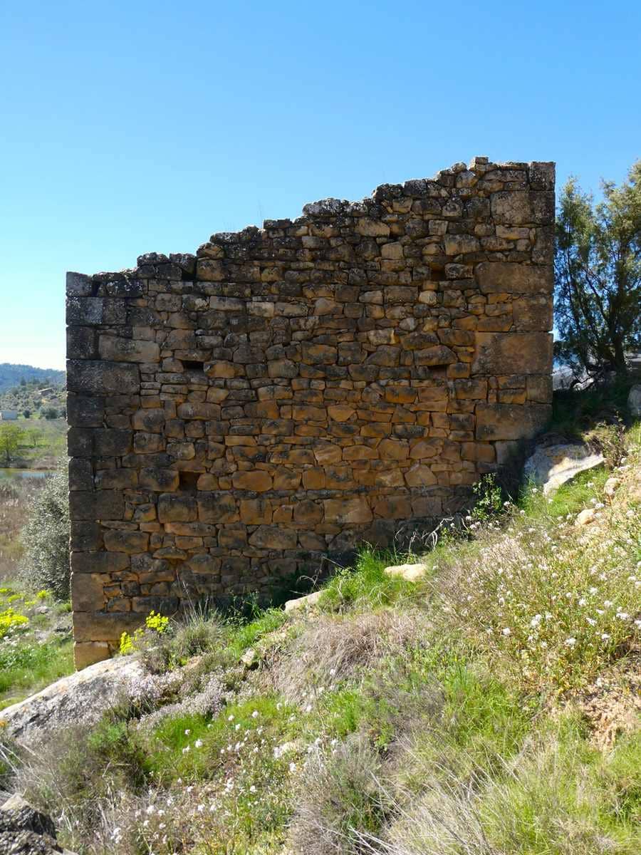 1 bedroom Finca/Country House for sale in Caseres - € 36,000 (Ref: 8973568)