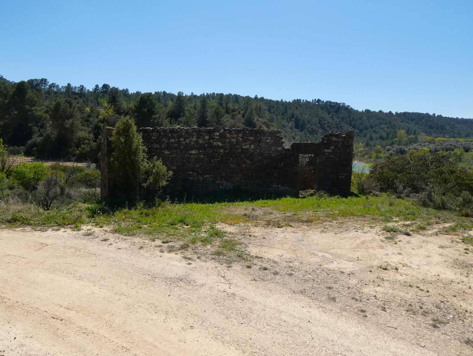 1 bedroom Finca/Country House for sale in Caseres - € 36,000 (Ref: 8973568)