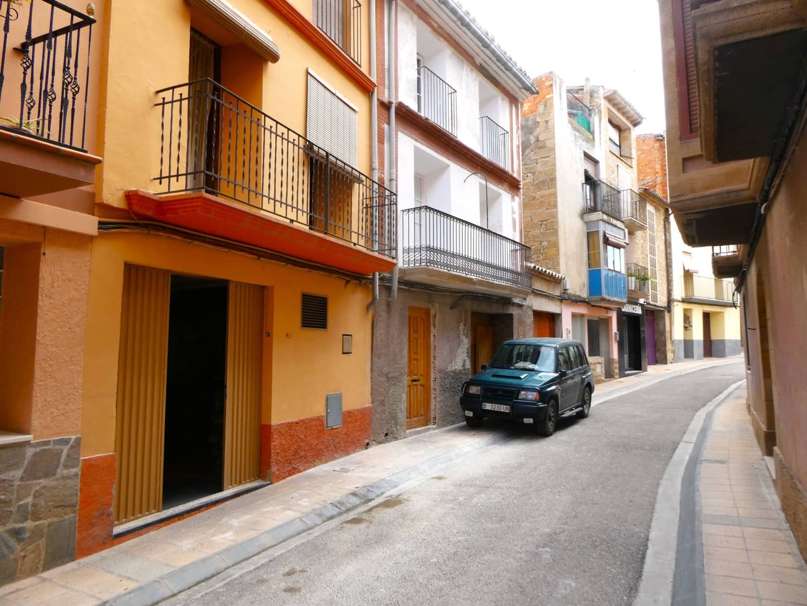 4 soveværelse Byhus til salg i Maella med garage - € 62.000 (Ref: 9028348)