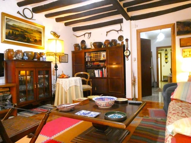 4 soveværelse Byhus til salg i Maella med garage - € 62.000 (Ref: 9028348)