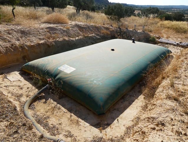 2 bedroom Finca/Country House for sale in Caspe - € 69,000 (Ref: 9156301)