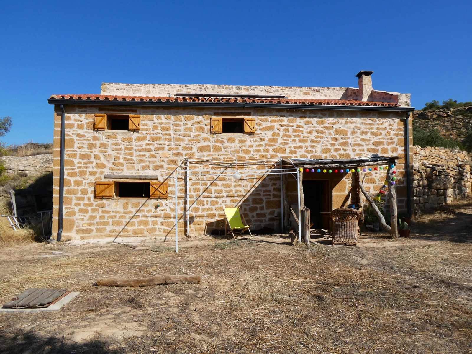 Finca/Casa Rural de 2 habitaciones en Caspe en venta - 67.000 € (Ref: 9156301)