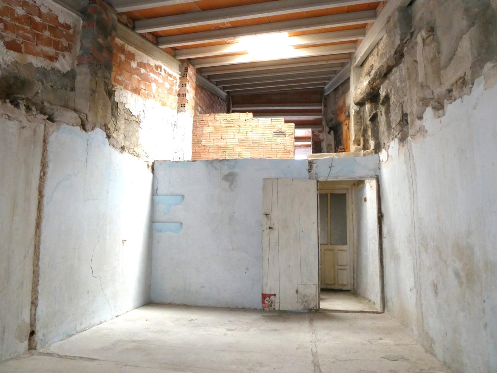 5 soverom Hus til salgs i Maella med garasje - € 29 500 (Ref: 9207976)
