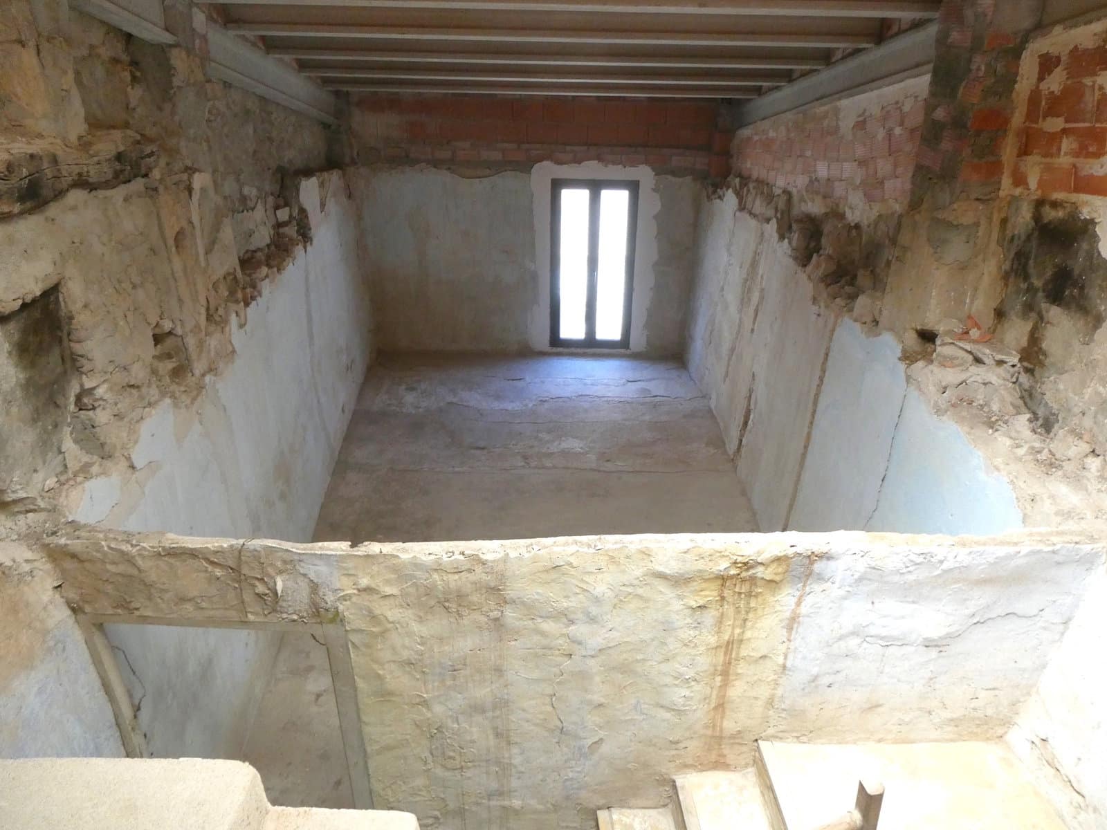 5 soverom Hus til salgs i Maella med garasje - € 29 500 (Ref: 9207976)