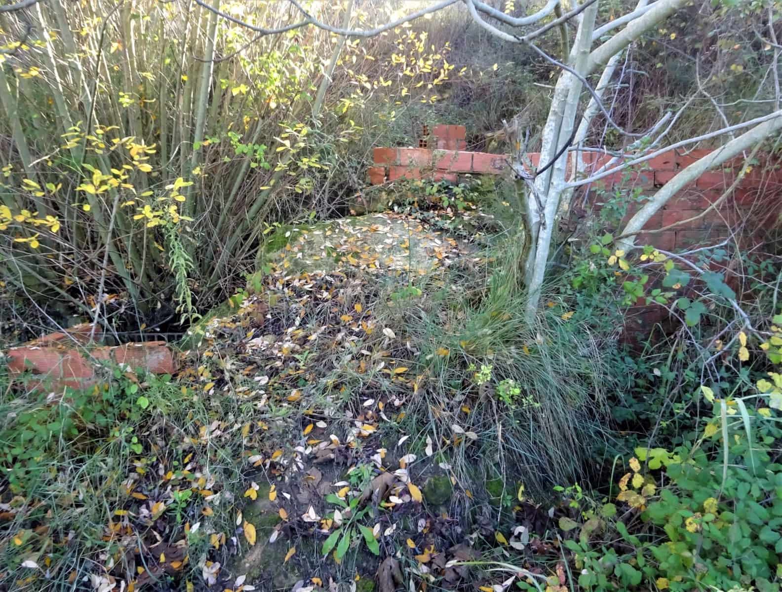 Finca/Landehus til salg i Caspe - € 32.000 (Ref: 9218578)