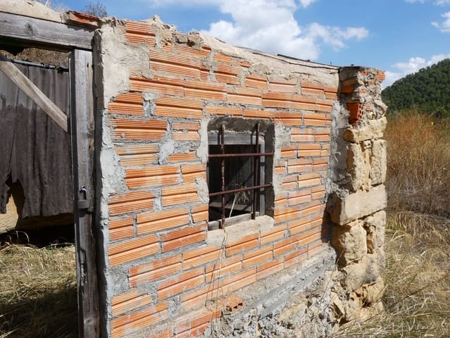 Finca/Landehus til salg i Caseres - € 8.500 (Ref: 9219620)