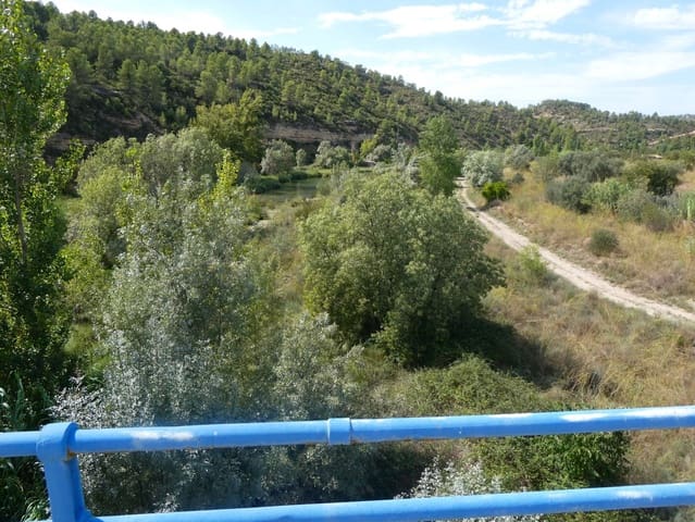 Finca/Herregård til salgs i Caseres - € 8 500 (Ref: 9219620)
