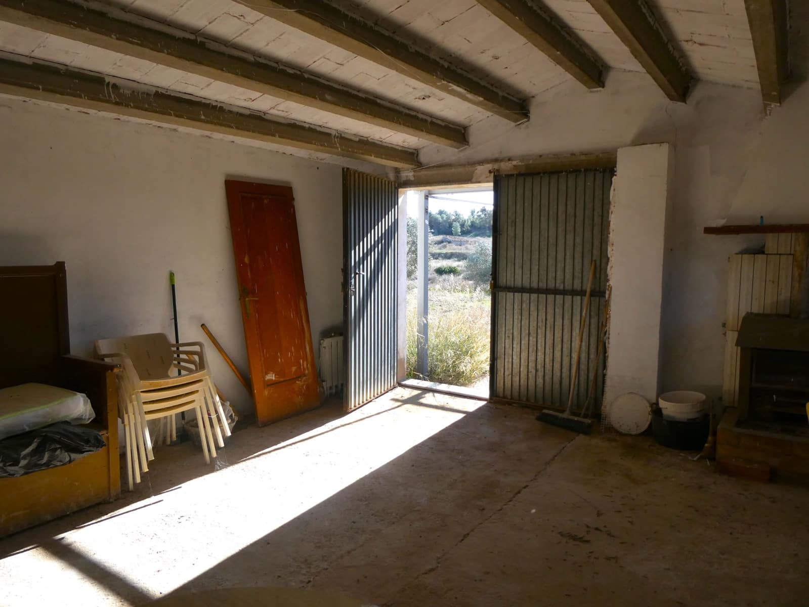 Maalaistalo myytävänä paikassa Fabara - 32 000 € (Ref: 9414938)