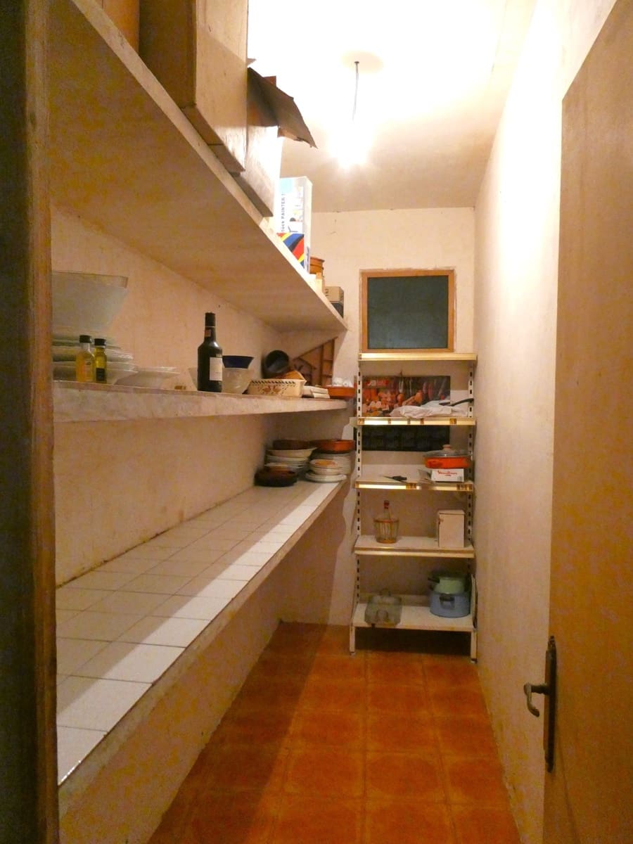 12 makuuhuone Omakotitalo myytävänä paikassa Fabara mukana 
autotalli - 68 000 € (Ref: 9427562)