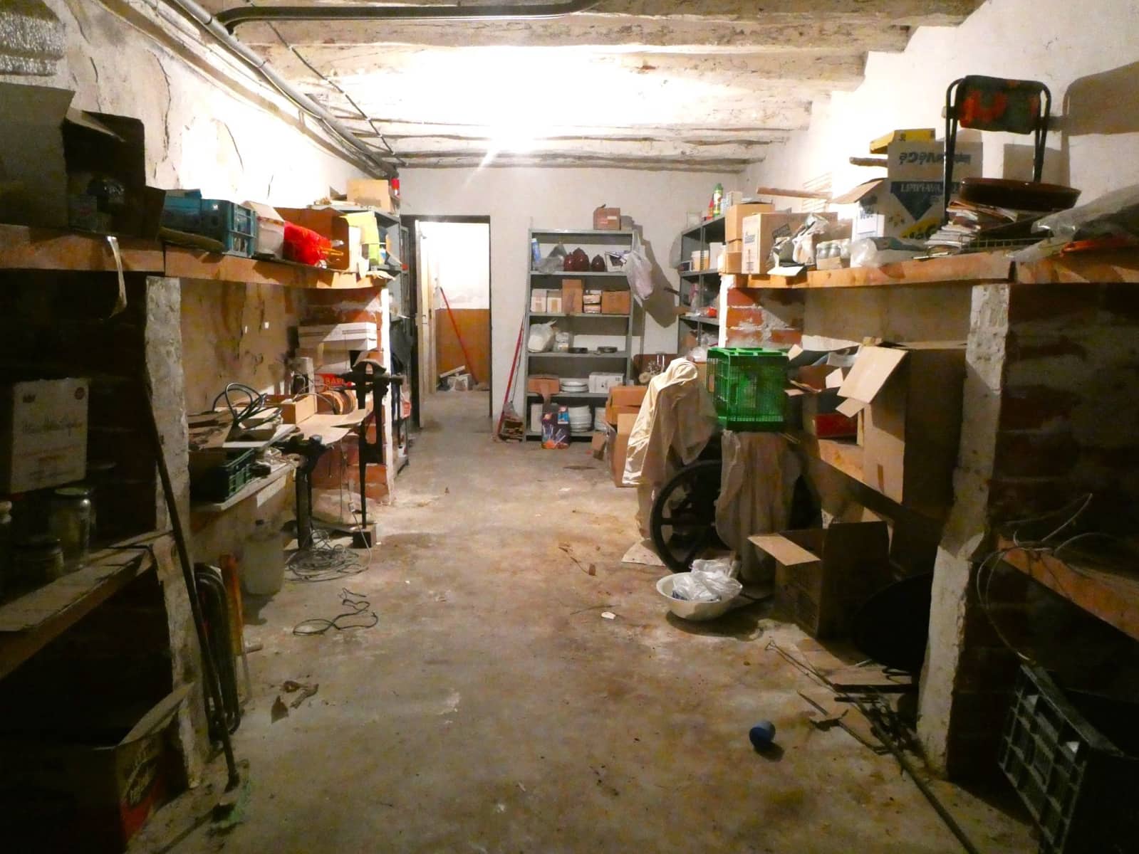 12 makuuhuone Omakotitalo myytävänä paikassa Fabara mukana 
autotalli - 68 000 € (Ref: 9427562)