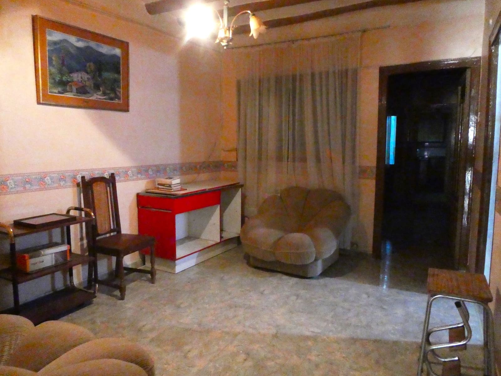 12 makuuhuone Omakotitalo myytävänä paikassa Fabara mukana 
autotalli - 68 000 € (Ref: 9427562)