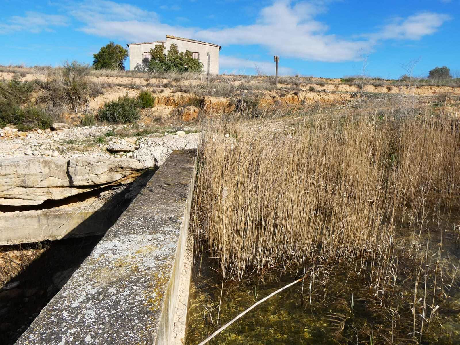Finca/Casa Rural de 2 habitaciones en Fabara en venta con garaje - 38.000 € (Ref: 9622233)