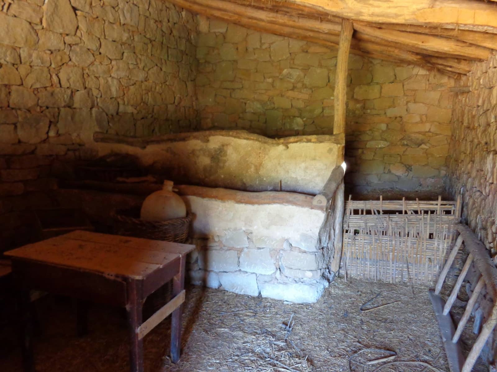 Finca/Country House for sale in Fabara - € 16,500 (Ref: 9694057)