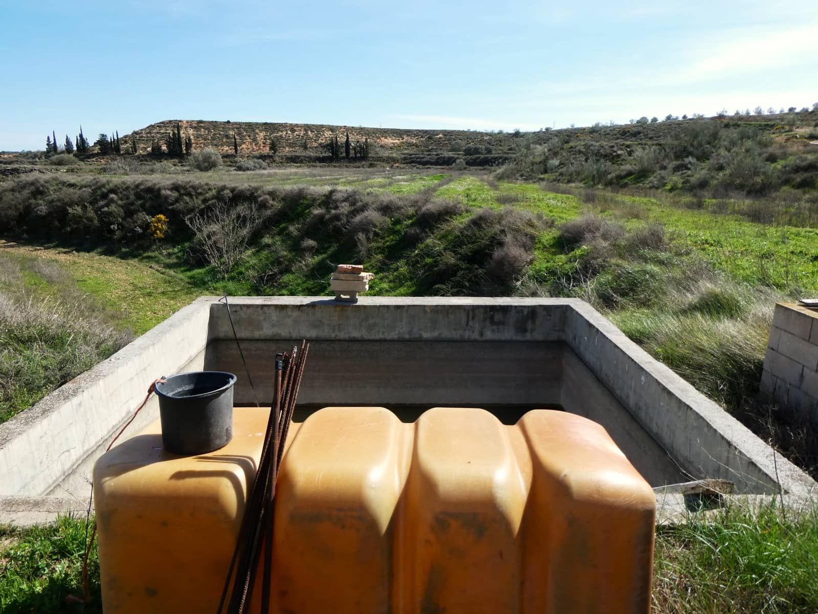 4 bedroom Finca/Country House for sale in Caspe with garage - € 98,000 (Ref: 9697836)