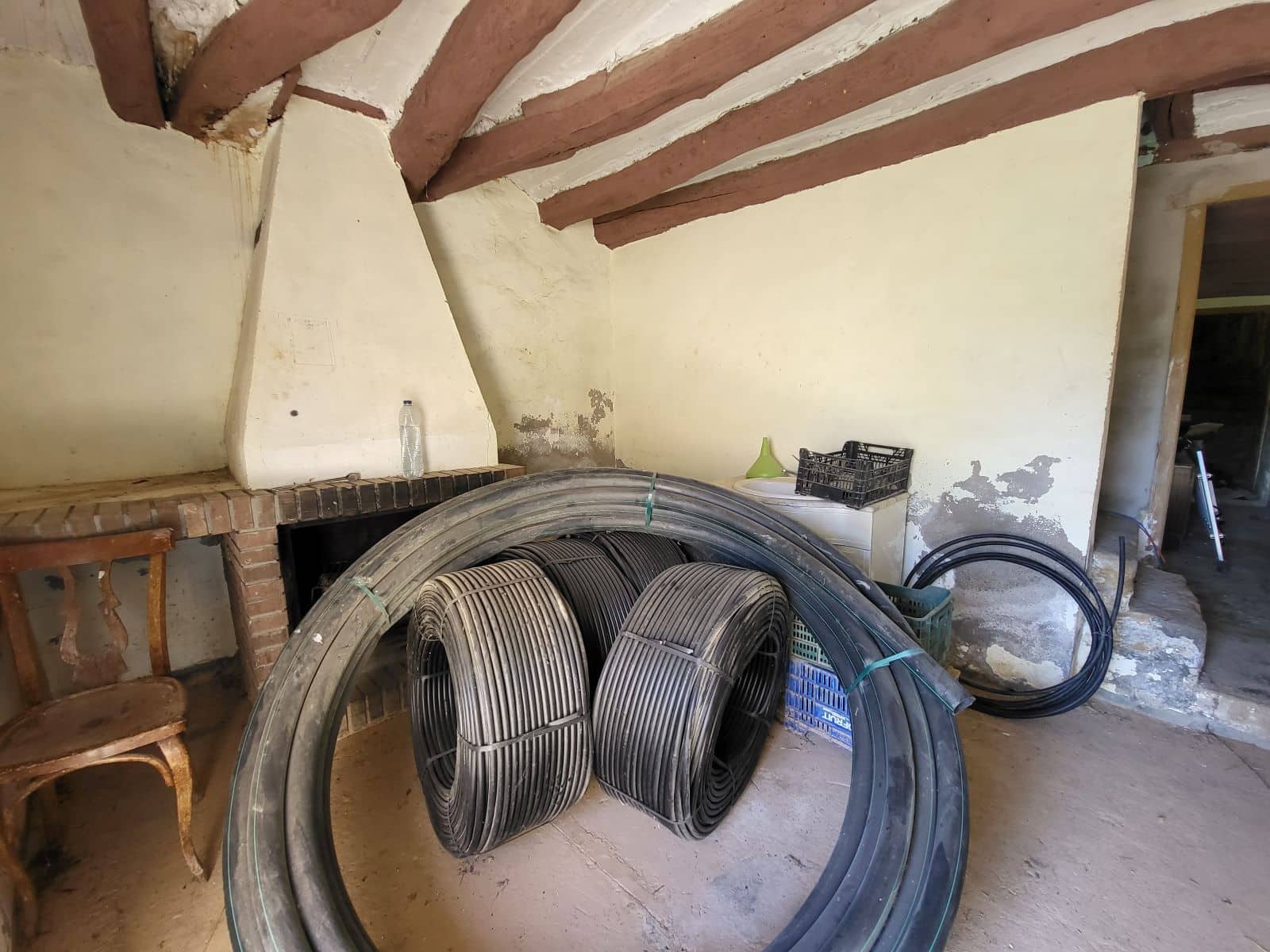 4 soveværelse Finca/Landehus til salg i Caspe med garage - € 89.000 (Ref: 9697836)