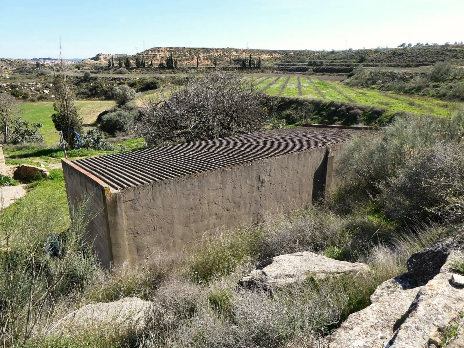 4 soveværelse Finca/Landehus til salg i Caspe med garage - € 89.000 (Ref: 9697836)