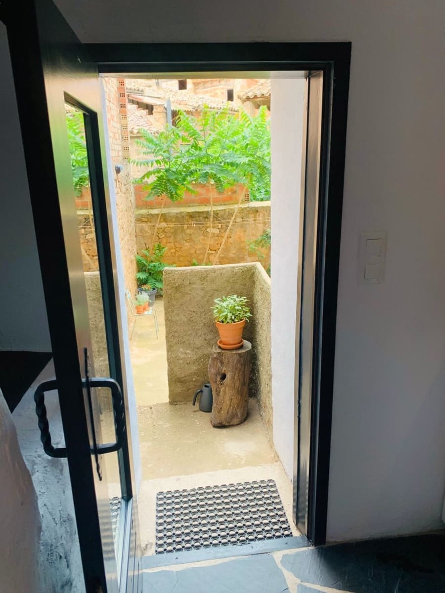 4 slaapkamer Huis te koop in Maella - € 52.000 (Ref: 9735955)