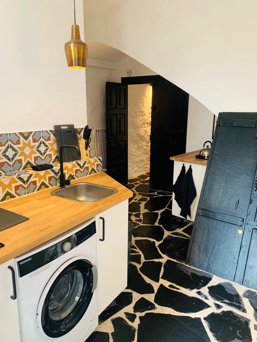 4 slaapkamer Huis te koop in Maella - € 52.000 (Ref: 9735955)