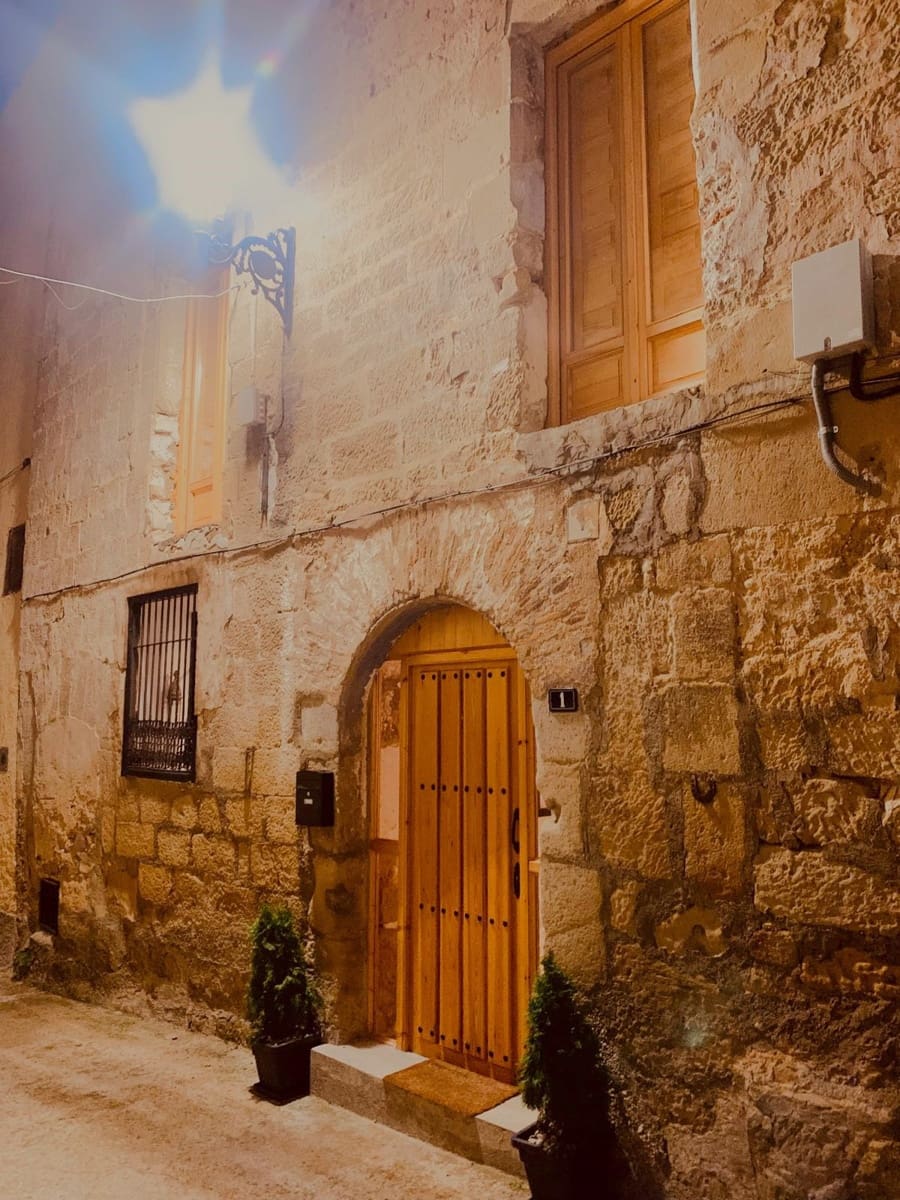 4 slaapkamer Huis te koop in Maella - € 52.000 (Ref: 9735955)