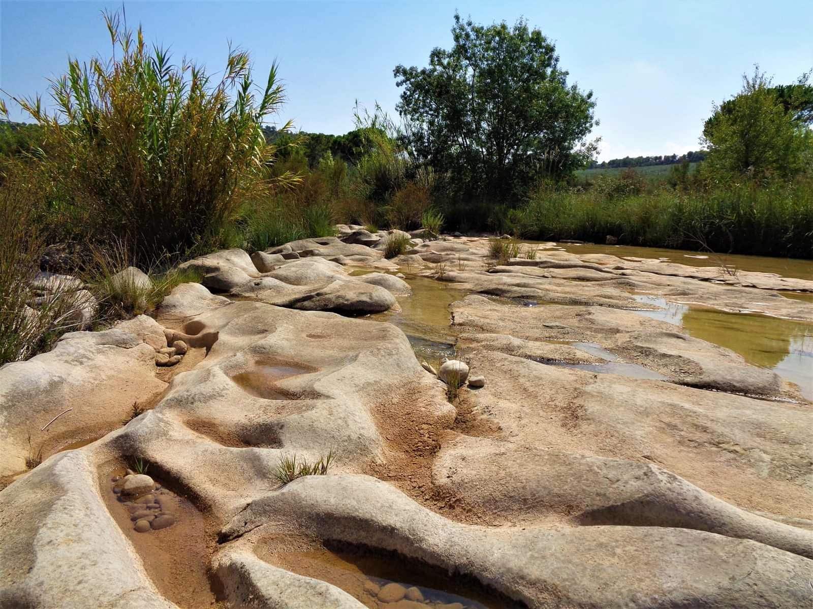 Finca/Country House for sale in Batea - € 45,000 (Ref: 9740080)