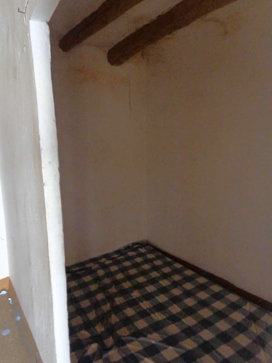 4 soverom Hus til salgs i Maella - € 23 000 (Ref: 9753505)