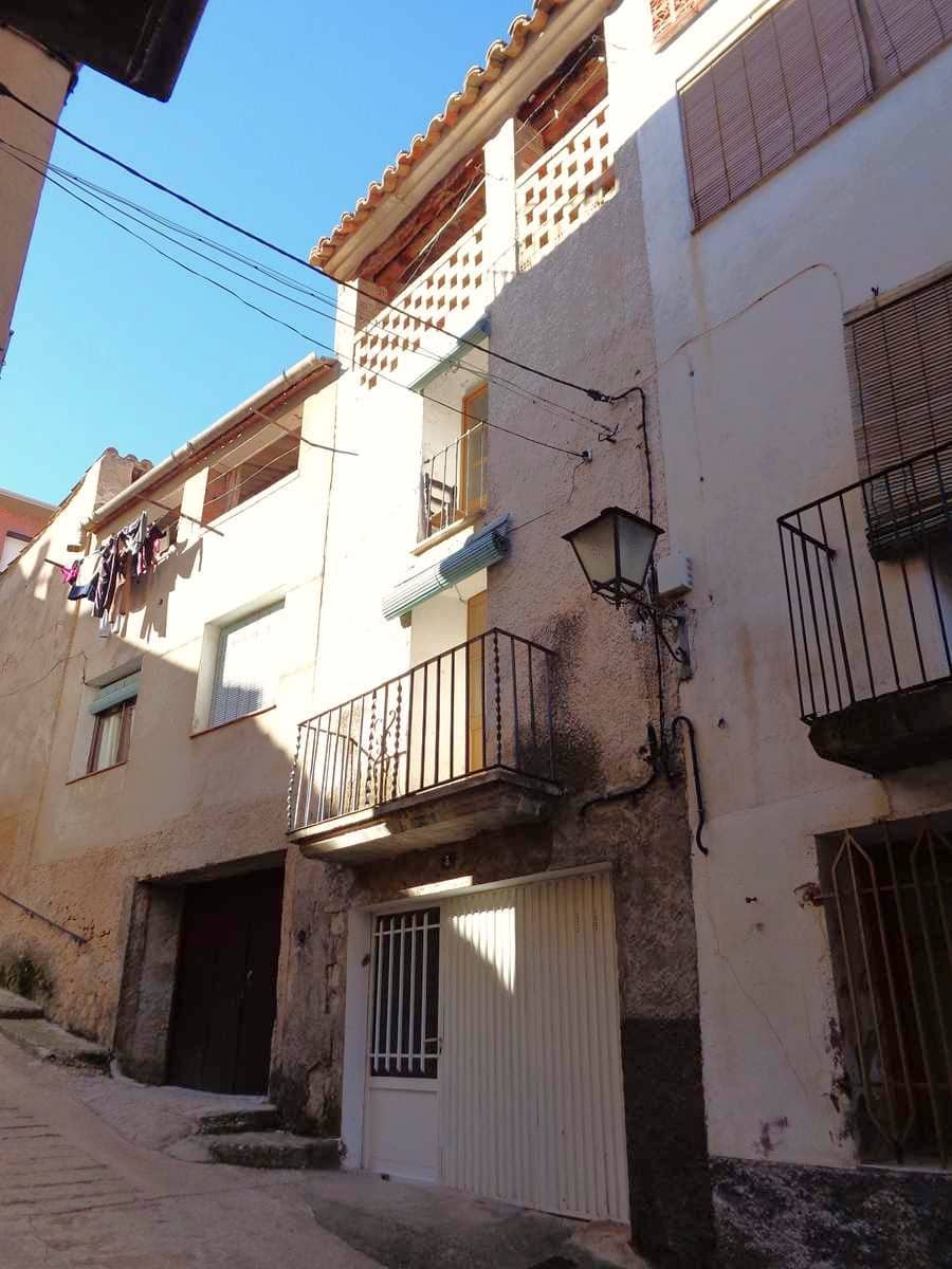 4 soverom Hus til salgs i Maella - € 23 000 (Ref: 9753505)