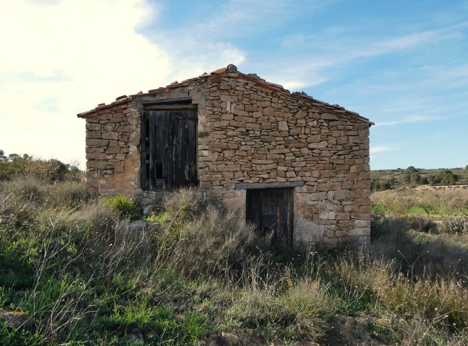 Finca/Country House for sale in Mequinenza - € 39,000 (Ref: 9761563)