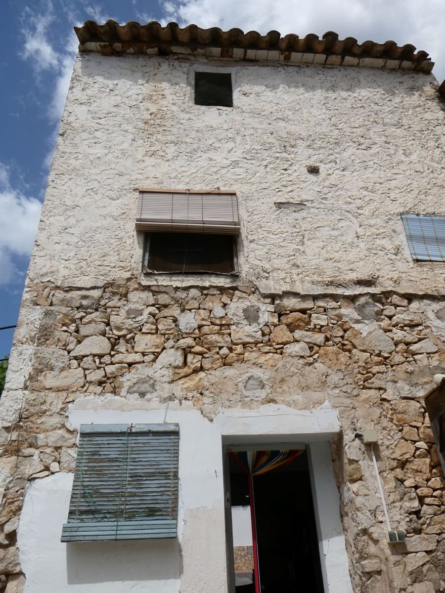 3 camera da letto Casa in vendita in Nonaspe con garage - 68.000 € (Rif: 9800161)