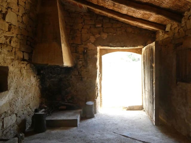 Finca/Maison de Campagne à vendre à Calaceite - 34 000 € (Ref: 9826100)