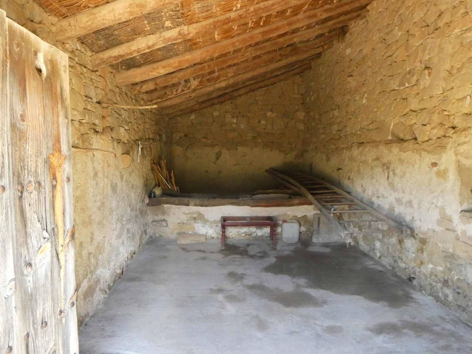 Finca/Country House for sale in Calaceite - € 34,000 (Ref: 9826100)
