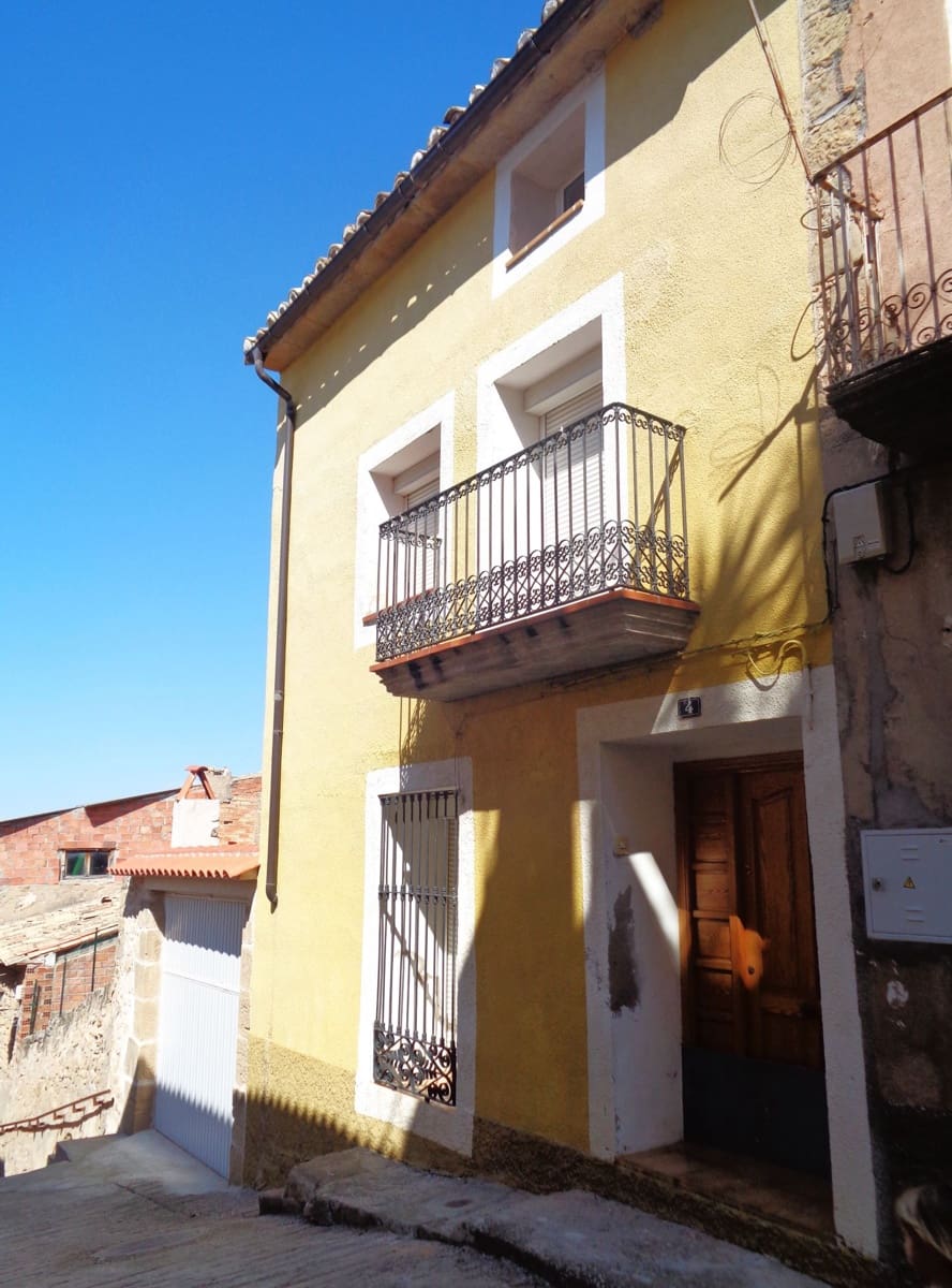 4 camera da letto Casa in vendita in Maella con garage - 78.000 € (Rif: 9932577)