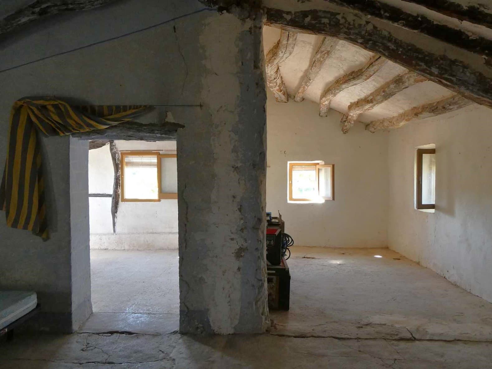 4 chambre Finca/Maison de Campagne à vendre à Caspe - 85 000 € (Ref: 9954597)